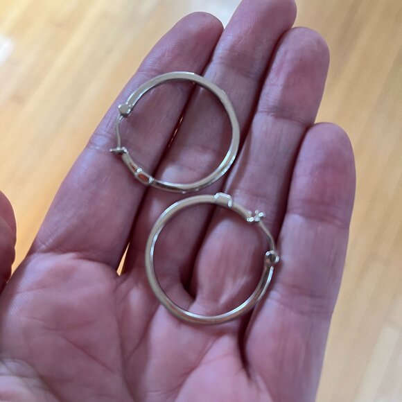 Elle Jewelry Sterling Silver Hoops with inset Ruby - Picture 1 of 4